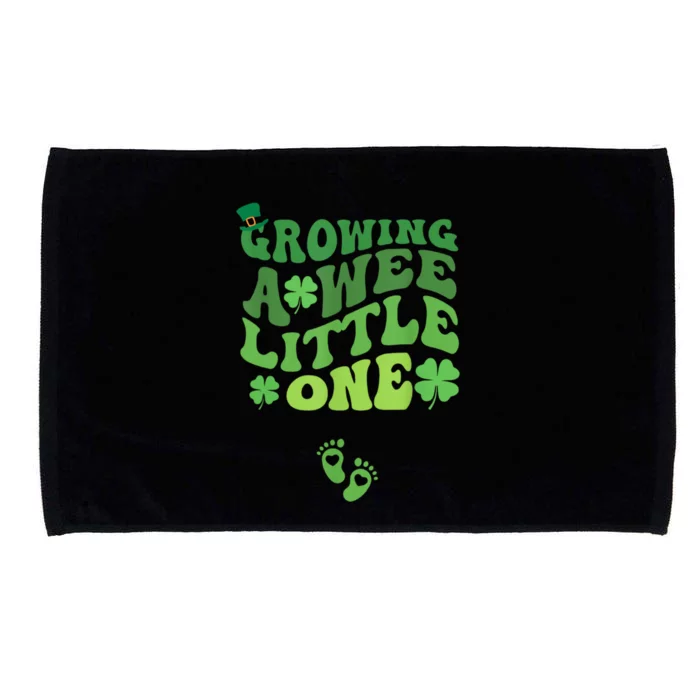 Groovy Growing A Wee Little One Pregnancy St Patricks Day Microfiber Hand Towel