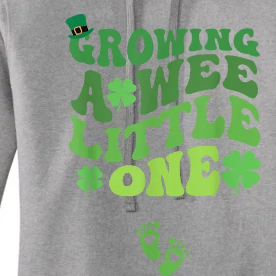 Groovy Growing A Wee Little One Pregnancy St Patricks Day Women's Pullover Hoodie