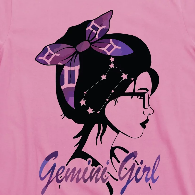 Gemini Girl Birthday Gemini Woman Zodiac Sign T-Shirt