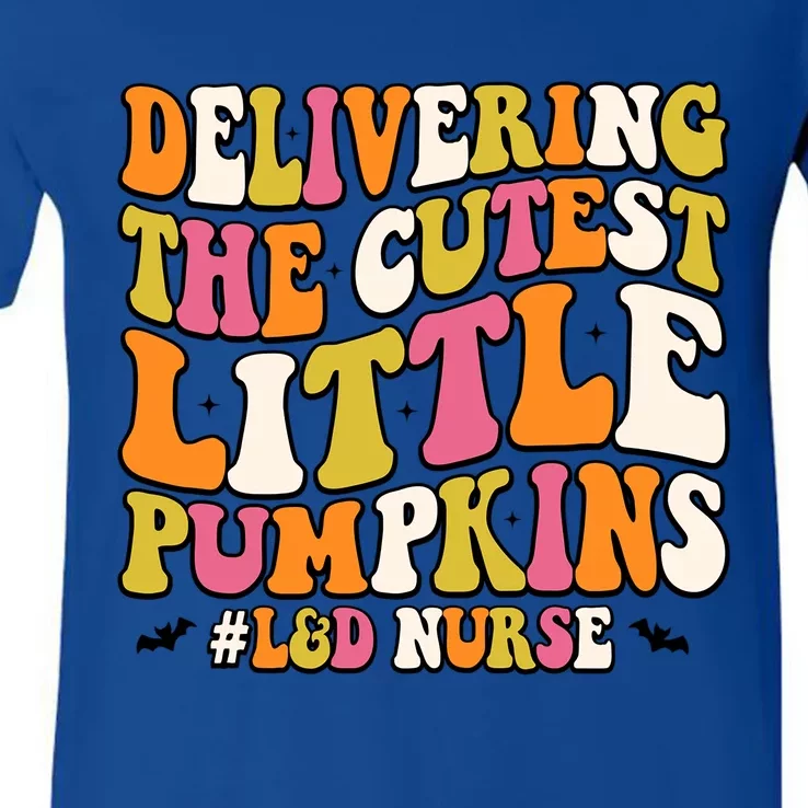 Groovy Halloween Labor And Delivery Nurse L And D Nurse Gift V-Neck T-Shirt