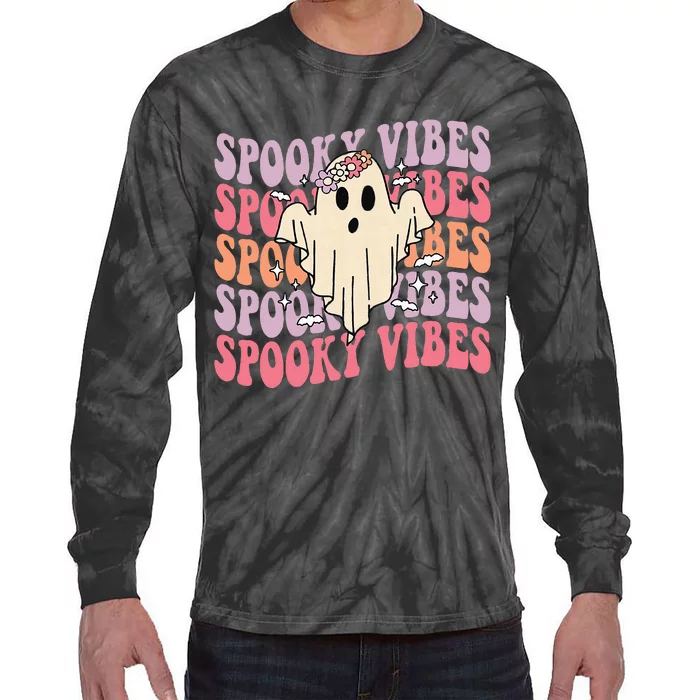 Groovy Halloween Spooky Vibes Retro Floral Ghost Costume Tie-Dye Long Sleeve Shirt