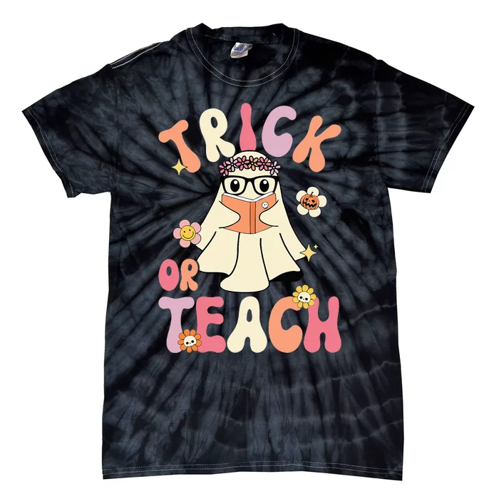 Groovy Halloween Trick or Teach Retro Floral Ghost Teacher Tie-Dye T-Shirt