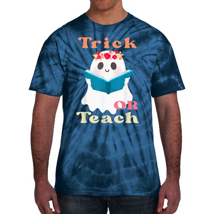 Groovy Halloween Trick or Teach Retro Floral Ghost Teacher Tie-Dye T-Shirt