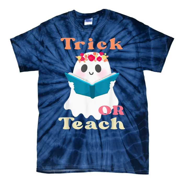 Groovy Halloween Trick or Teach Retro Floral Ghost Teacher Tie-Dye T-Shirt