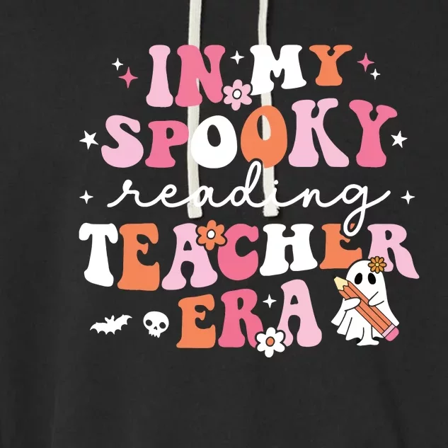 Groovy In My Spooky Reading Teacher Era Cute Ghost Halloween Garment-Dyed Fleece Hoodie