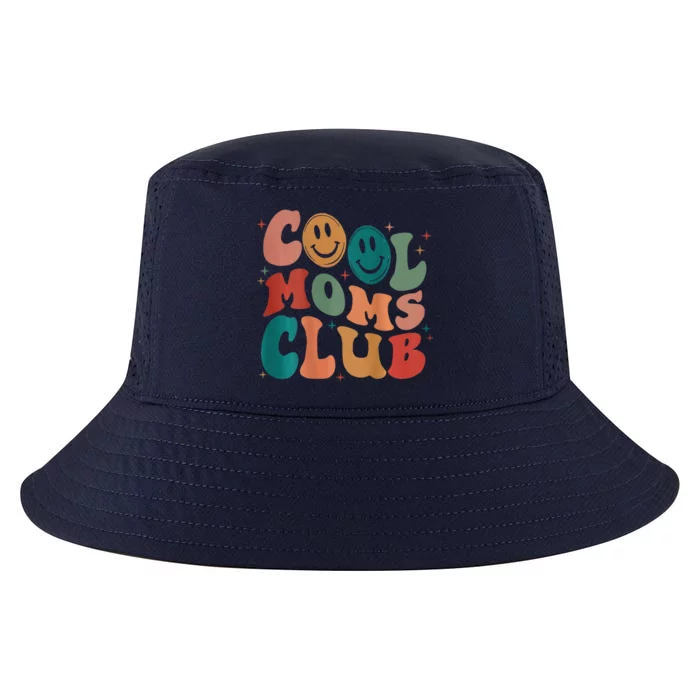 Groovy Mama Cool Moms Club Funny Women Cool Mom (On Back) Cool Comfort Performance Bucket Hat