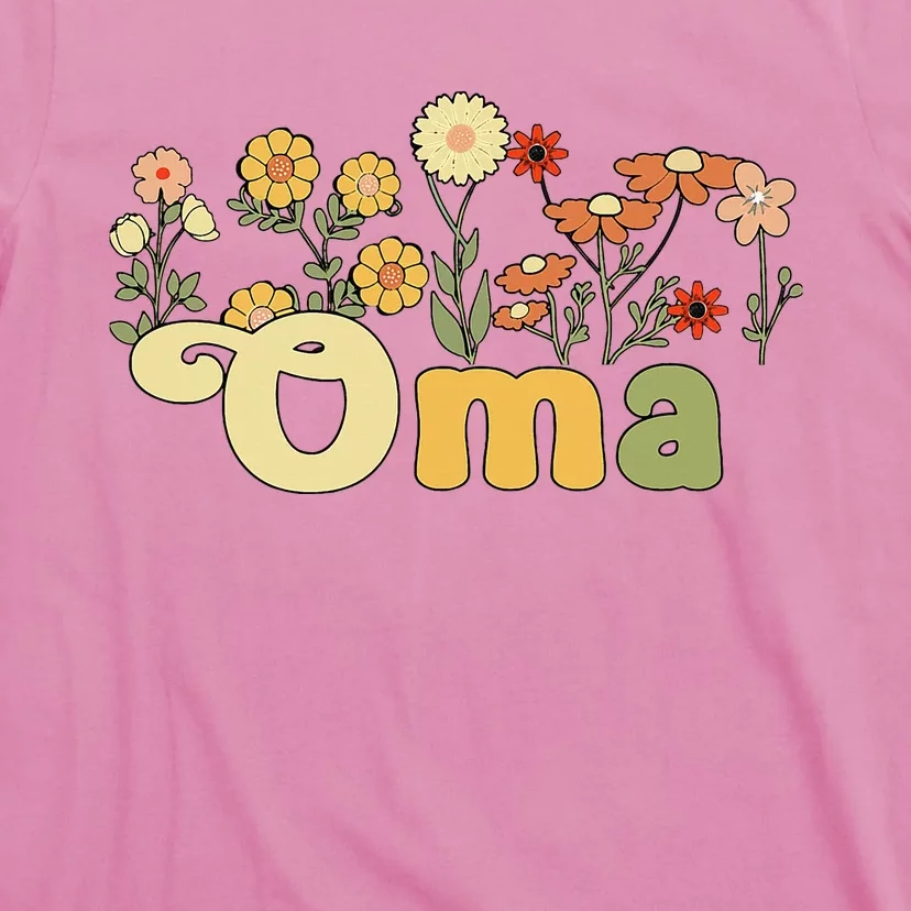 Groovy Oma Grandmother Flowers Oma Grandma T-Shirt