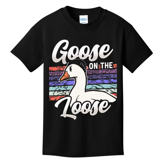 Goose On The Loose Animal Geese Owner Lover Kids T-Shirt