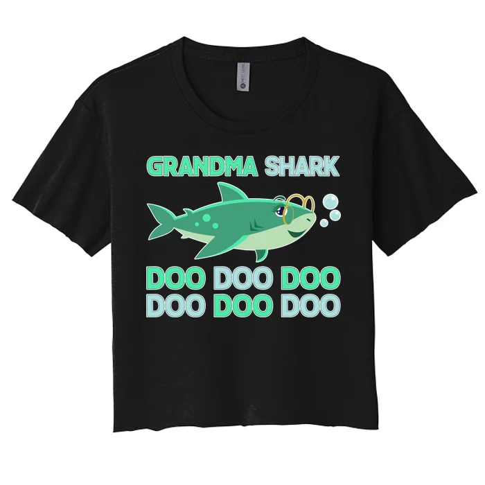 Grandma Shark Doo Doo Doo Women's Crop Top Tee