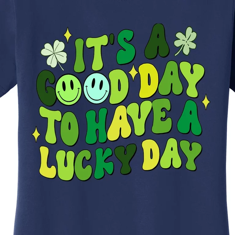 Green Retro Groovy St Patricks Day Party funny Women's T-Shirt