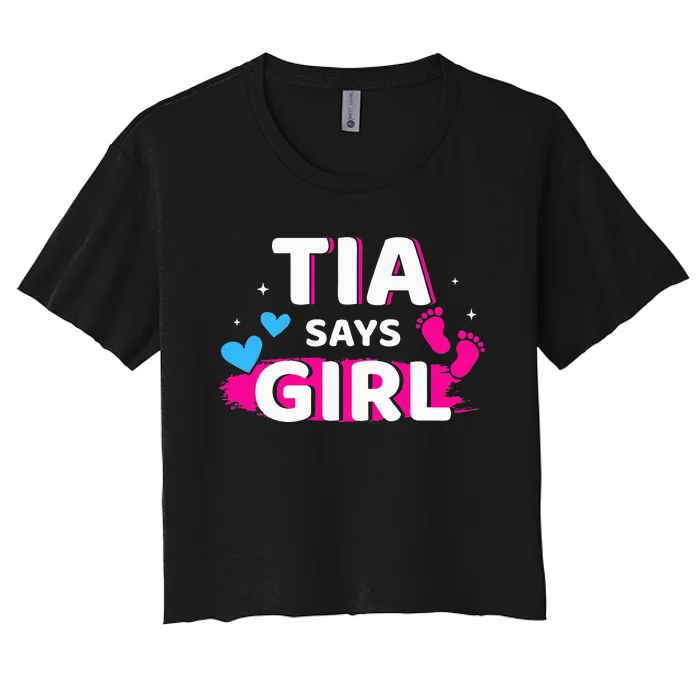 Gender reveal tia says matching family baby party Women's Crop Top Tee