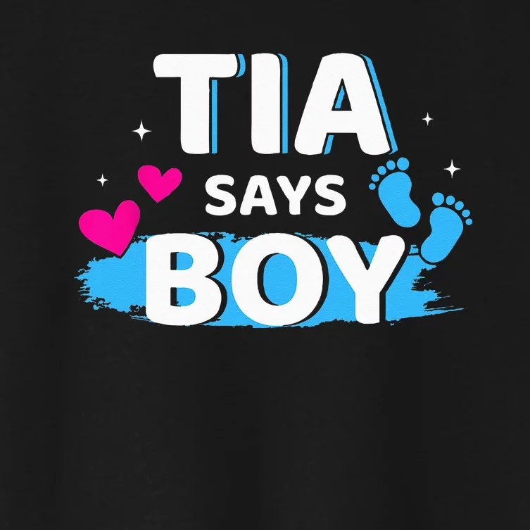 Gender reveal tia says matching family baby party Women's Crop Top Tee