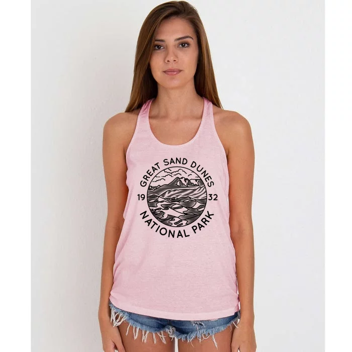 Great Sand Dunes National Park Cool White Line Art Outdoor Gift Women's Knotted Racerback Tank