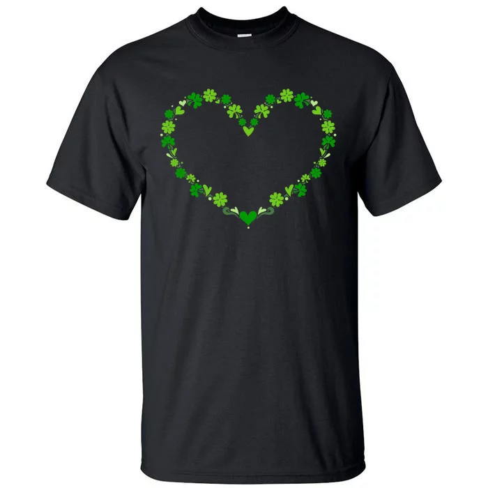 Green shamrock heart for St Patricks day celebration outfit Tall T-Shirt