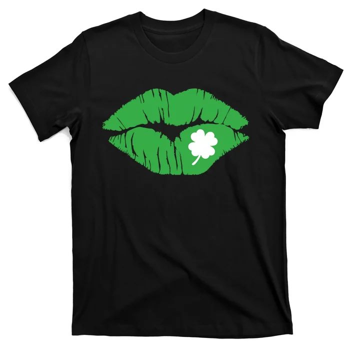 Green Shamrock Lips Kiss St Patricks Day Women Fun T-Shirt