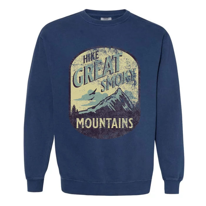 Great Smoky Mountains Nature Hike Mountain Outdoors Garment-Dyed Sweatshirt