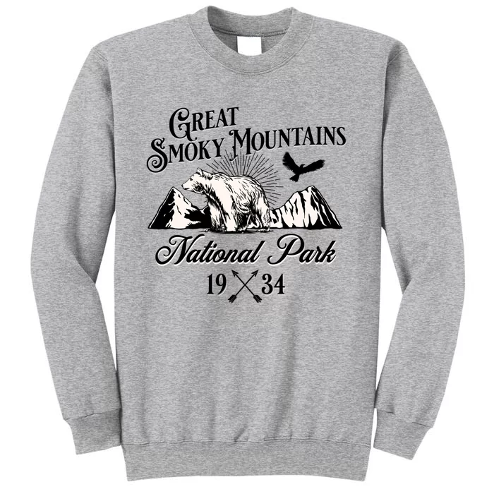 Great Smoky Mountains National Park Tennessee Bear Outdoors Gift Tall Sweatshirt