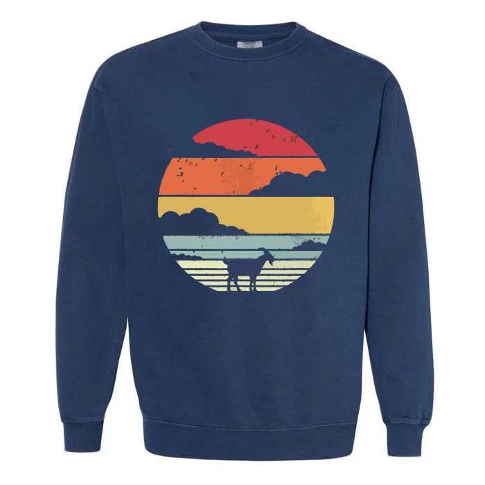 Goat Shirts Retro Style Goat Garment-Dyed Sweatshirt