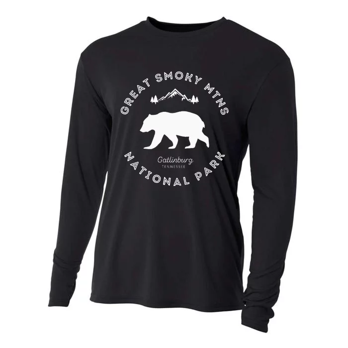 Gatlinburg TN Bear Retro Great Smoky Mountains National Park Cooling Performance Long Sleeve Crew