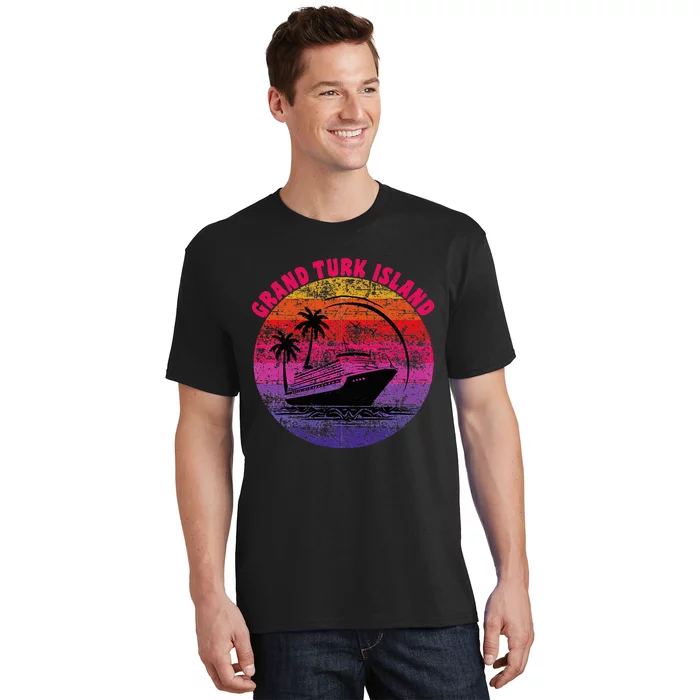 Grand Turk Island Cruise Retro Sunset Family Reunion T-Shirt