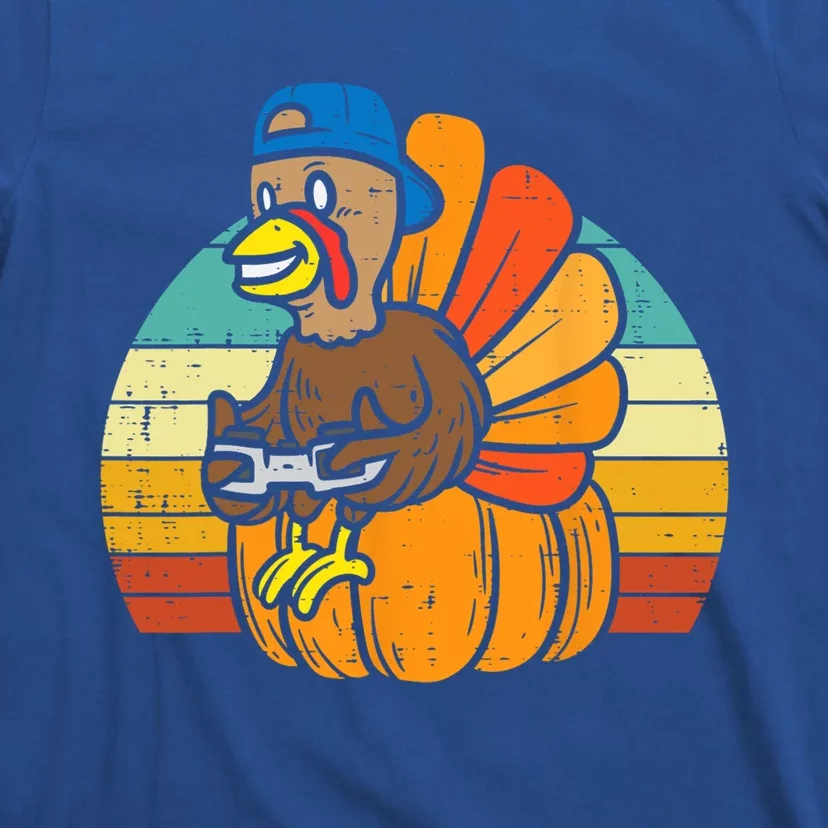 Gamer Turkey Pumpkin Retro Thanksgiving Video Games Cool Gift T-Shirt