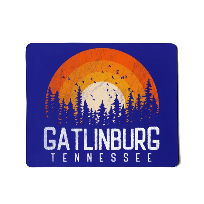 Gatlinburg Tennessee Tn Gift Retro Style Vintage 80s Gift Cool Gift Mousepad