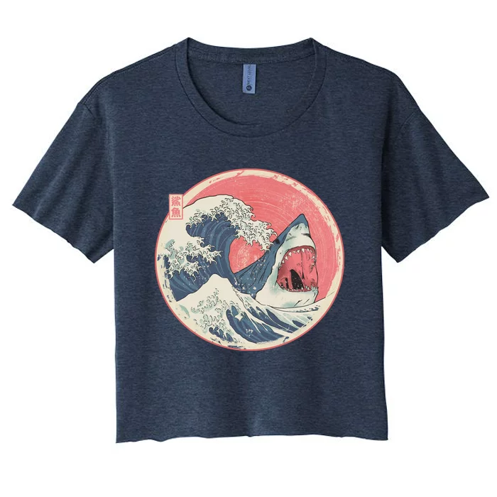 Great Wave Great White Shark Traditional Painting Women's Crop Top Tee