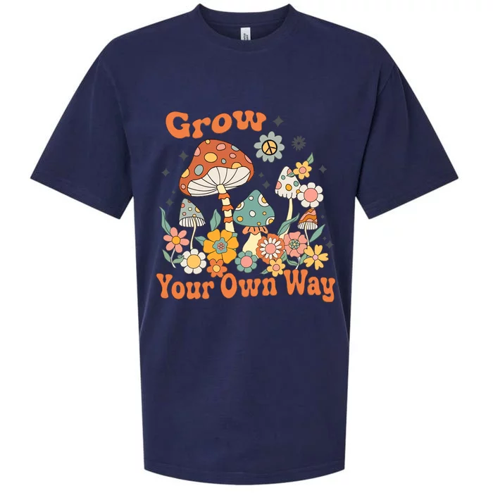 Grow Your Own Way Mushroom Lover Vintage Retro Sueded Cloud Jersey T-Shirt