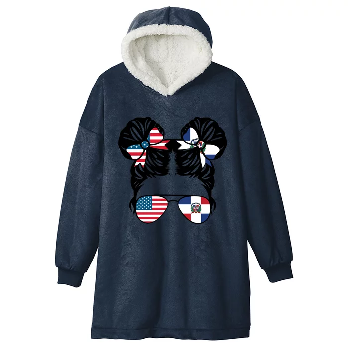 Half American Half Dominican Usa Dominica Flag Patriot Gift Hooded Wearable Blanket