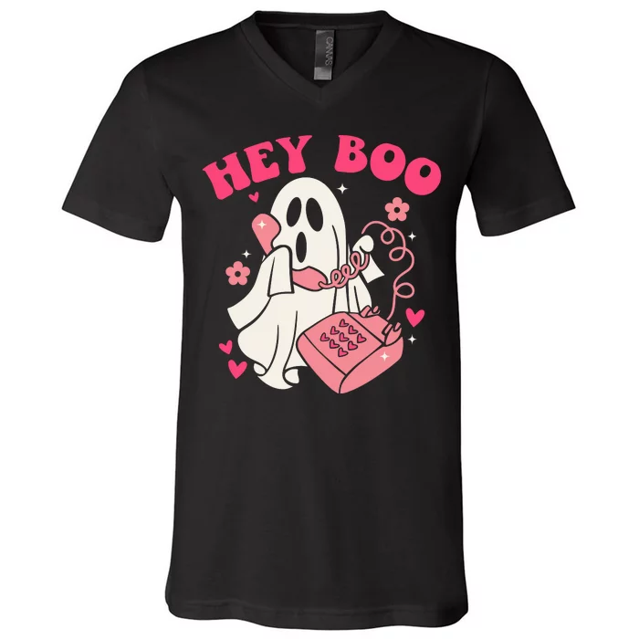 Hey Boo Cute Groovy Ghost Funny Halloween Mom Life Lazy Halloween Ghost Costume V-Neck T-Shirt