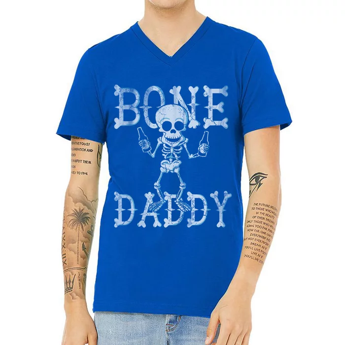 Halloween Bone Daddy Dads Birthday Gift Dad Gift V-Neck T-Shirt