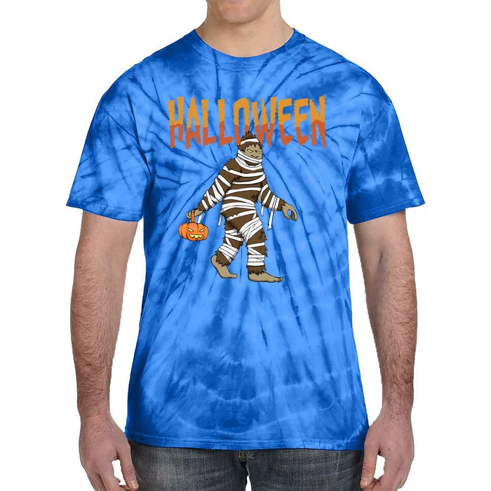 Halloween Bigfoot Ghost Pumpkin Sasquatch Lover Vintage Fun Tie-Dye T-Shirt