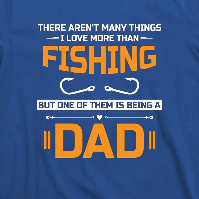 Hunting Boat Husband Dad Fishing Legend Father's Day Gift T-Shirt