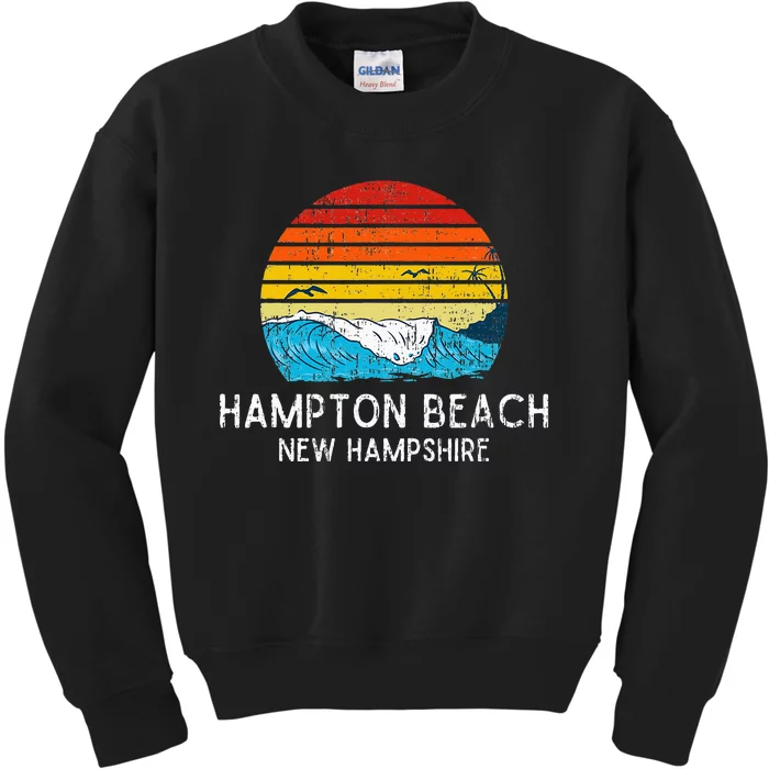 Hampton Beach NH Vintage Beach Ocean Family Vacation Kids Sweatshirt