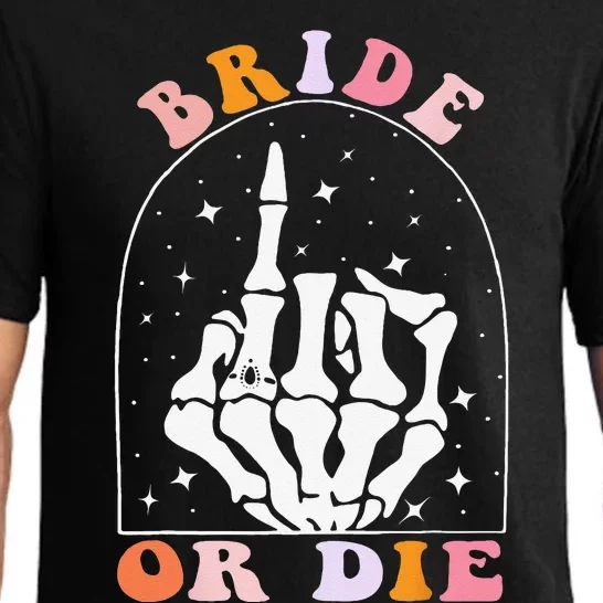 Halloween Bride Or Die Retro Bachelorette Matching Gift Pajama Set