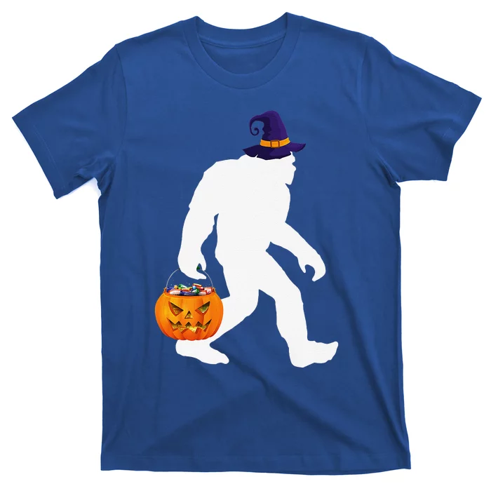 Halloween Bigfoot Pumpkin Pun October 31 Outfit T-Shirt