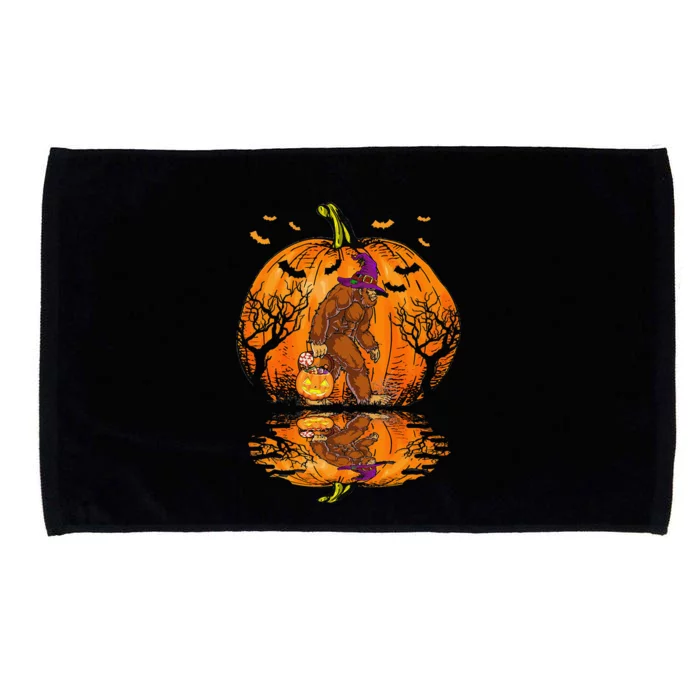 Halloween Bigfoot Pumpkin Spice Halloween Bigfoot Lover Gift Microfiber Hand Towel