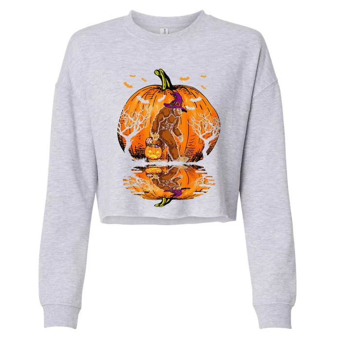 Halloween Bigfoot Pumpkin Spice Halloween Bigfoot Lover Gift Cropped Pullover Crew