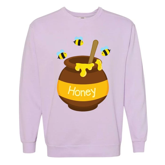 Honey Cute Bee BuzzingBeehive Pot Flying Funny Beekeeping Garment-Dyed Sweatshirt