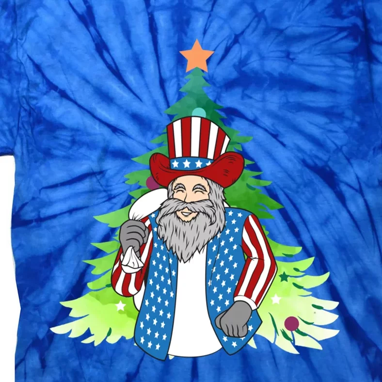 Here Comes Santa Clauspatriotic Kris Kringle Christmas Tree Great Gift Tie-Dye T-Shirt