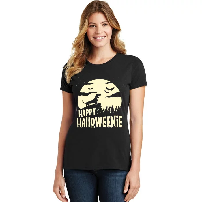 Halloween Dachshund Costume Dog Weiner Dog Moon Halloweenie Women's T-Shirt