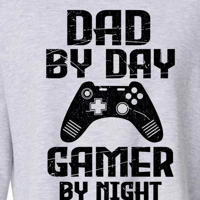 Humorous Dad Gaming Fathers Day Gift Gamer Dad Jokes Cool Gift Cropped Pullover Crew