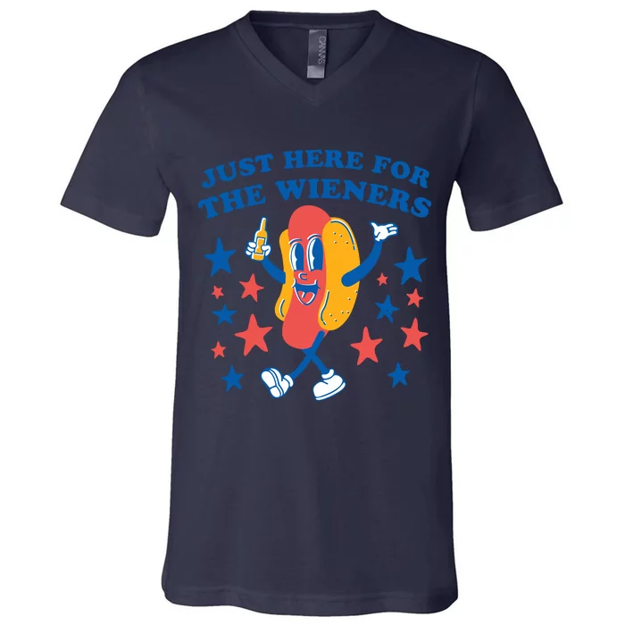 Hot Dog IM Just Here For The Wieners 4th Of July V-Neck T-Shirt