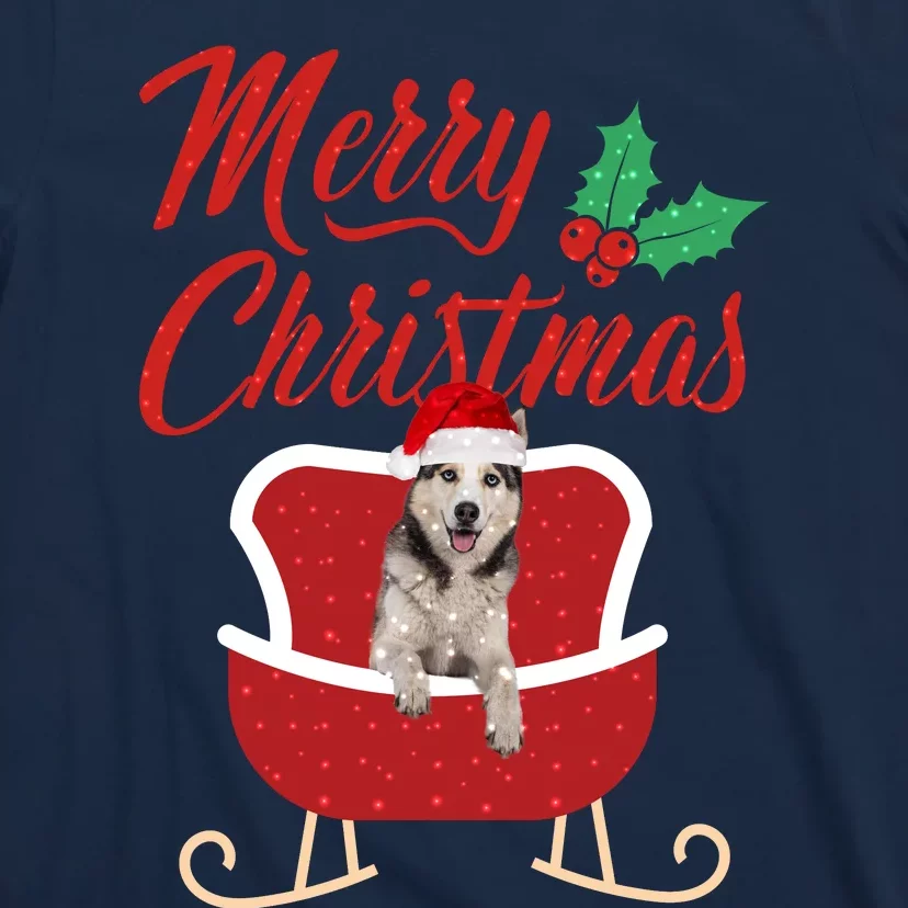 Husky Dog Merry Christmas Design For The Holiday Season! T-Shirt