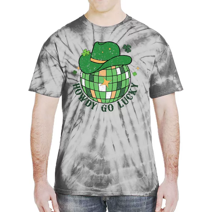 Howdy Go Lucky Western St Patrick Day Cowboy Hat Irish Disco Tie-Dye T-Shirt