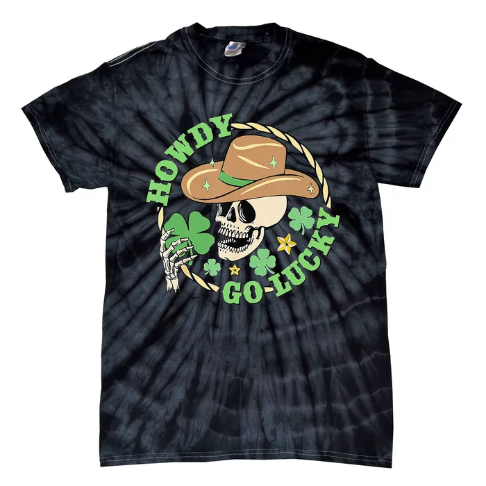 Howdy Go Lucky Cow Skull St Patricks Day Irish Shamrock Tie-Dye T-Shirt