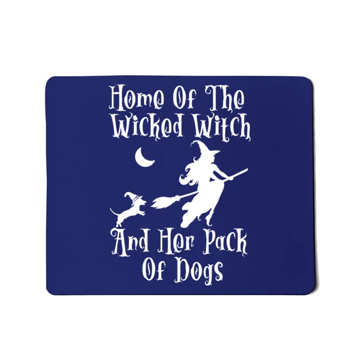 Happy Halloween Y Cute Boy And Girls Costume As A Ghost Mousepad