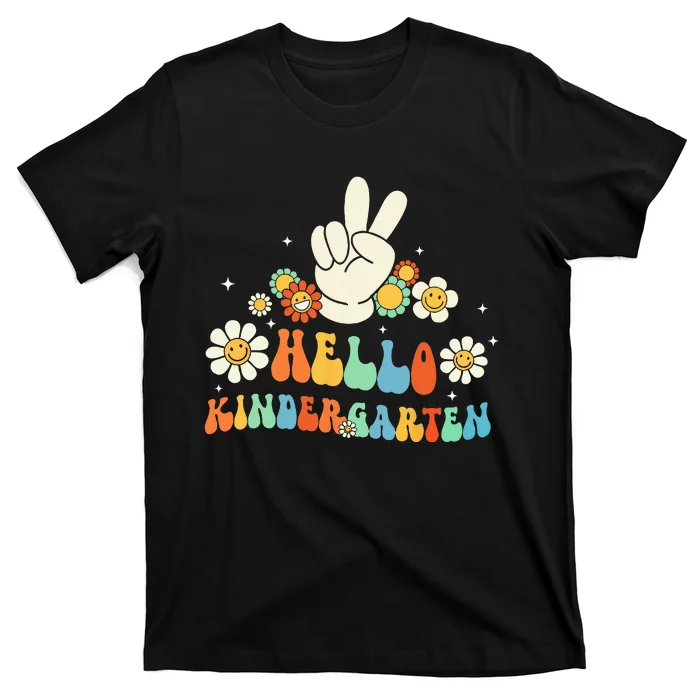 Hello Kindergarten Back to School Kindergarten Teacher T-Shirt