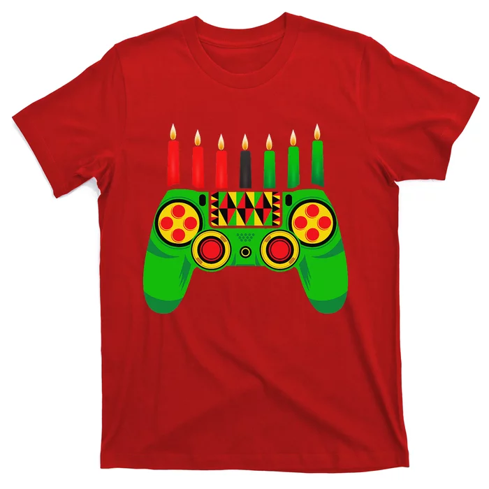 Happy Kwanzaa Video Gamer Kinara Candles African American T-Shirt