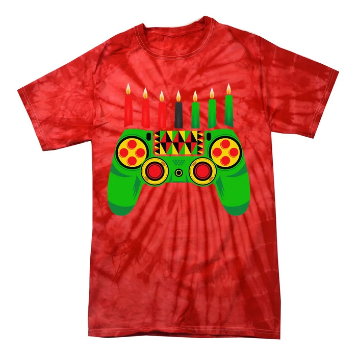 Happy Kwanzaa Video Gamer Kinara Candles African American Tie-Dye T-Shirt